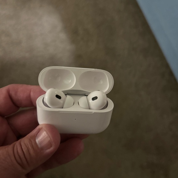 AirPod Pro’s 2